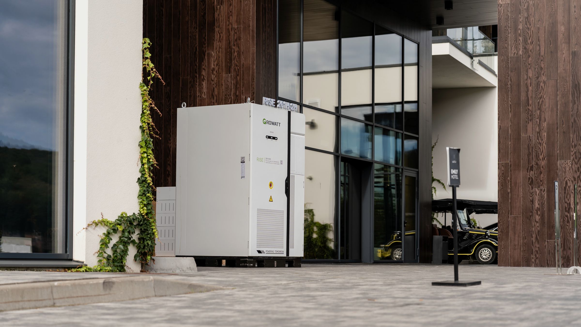 The Growatt RISE 261H-XH storage cabinet at the product launch in Lviv